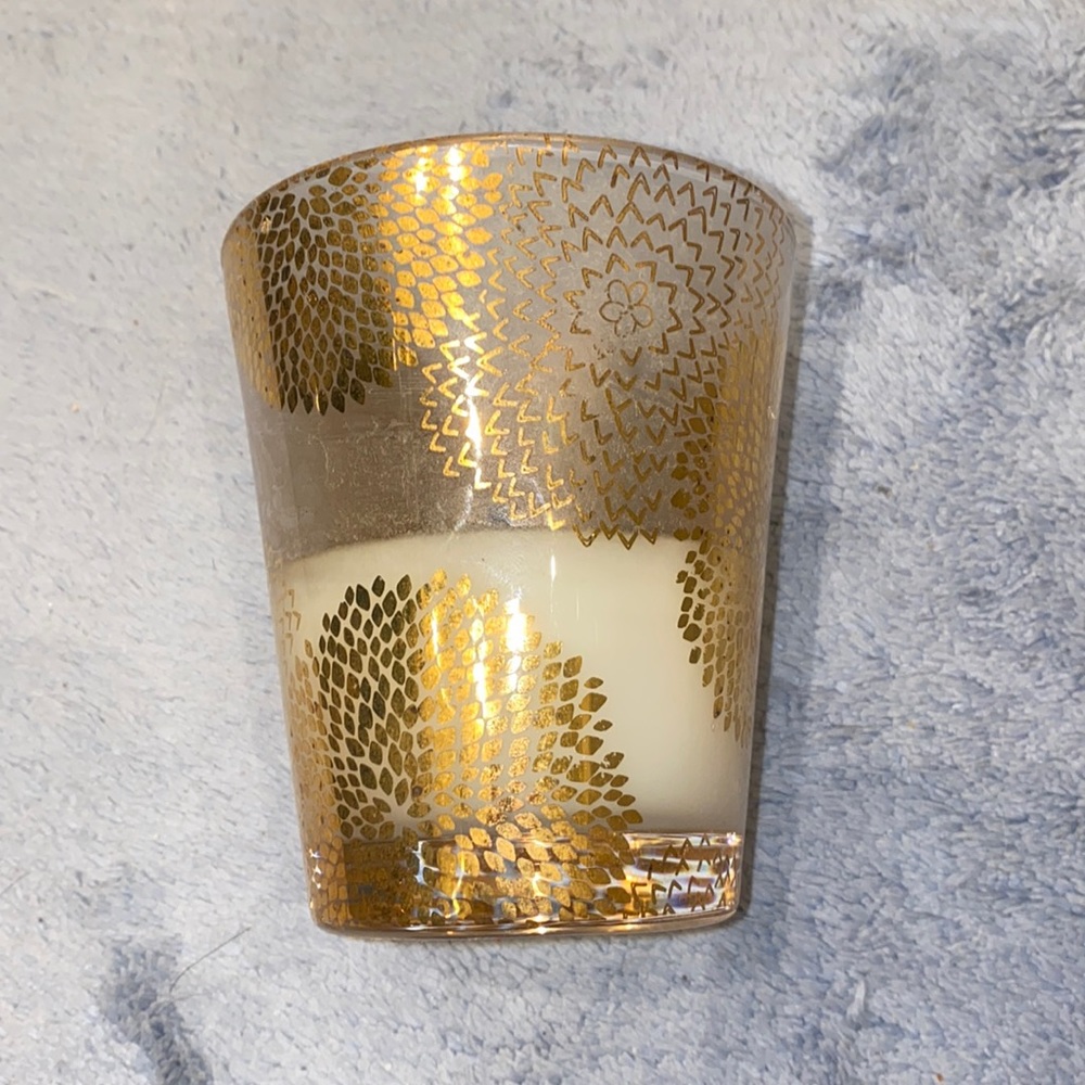 NEST candle 8.1 ounce